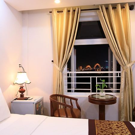 Cong Thuong Hotel Da Nang Exterior photo
